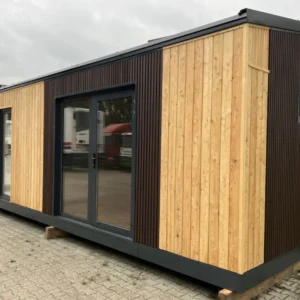 Contenedor Marítimo Modificado – Solución Modular a Medida (24 m²)